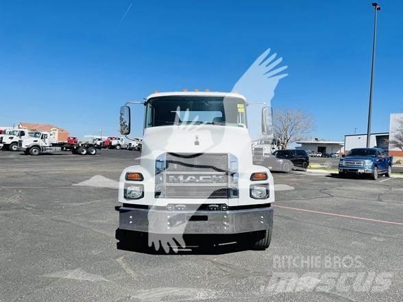 Mack MD6 Шаси кабини