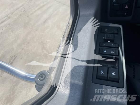 Mack MD6 Влекачи