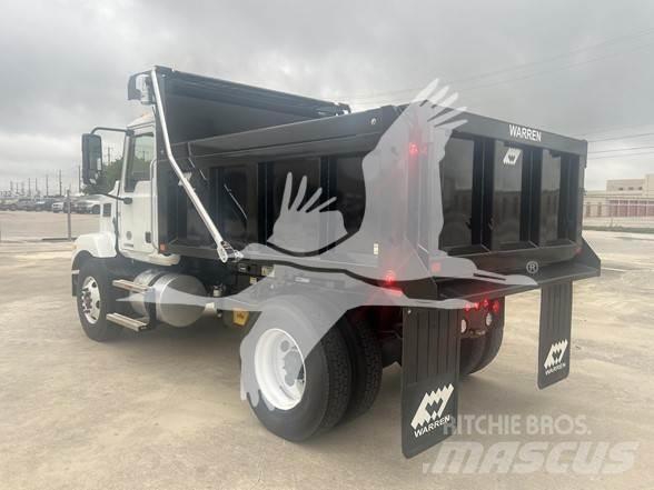 Mack MD6 Самосвал