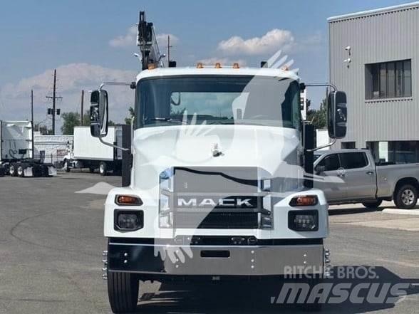 Mack MD6 Строителство - Други