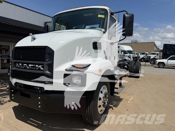 Mack MD6 Шаси кабини