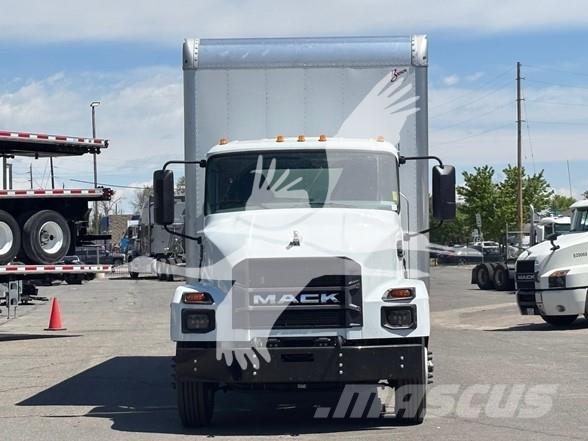 Mack MD6 Строителство - Други