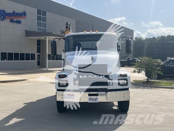 Mack MD6 Строителство - Други