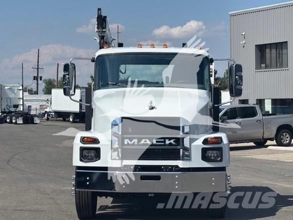 Mack MD6 Строителство - Други