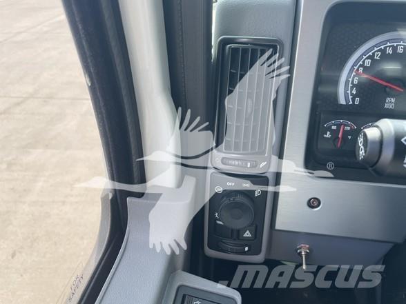 Mack MD6 Строителство - Други