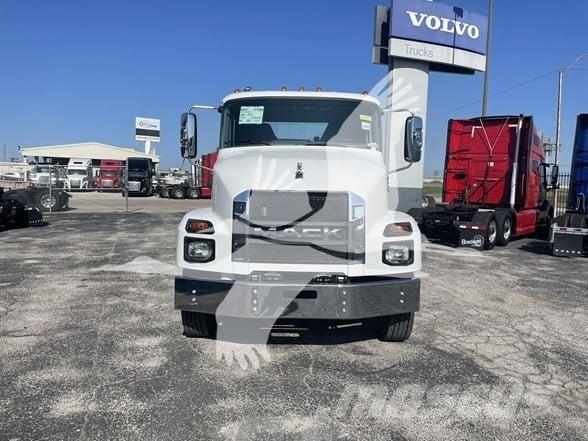 Mack MD6 Шаси кабини