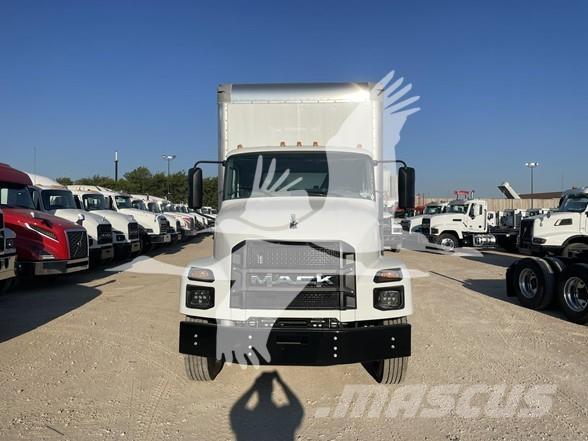 Mack MD6 Строителство - Други