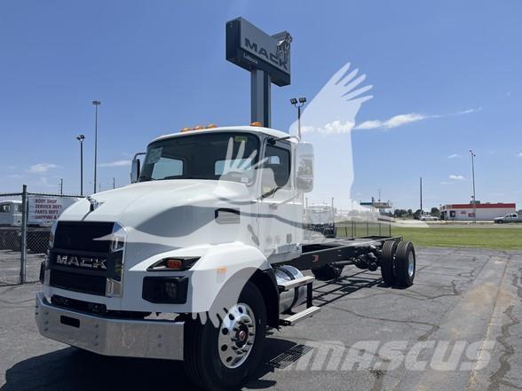 Mack MD6 Шаси кабини