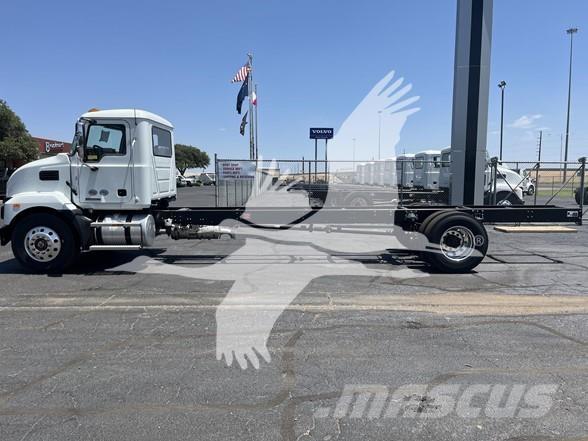 Mack MD6 Шаси кабини