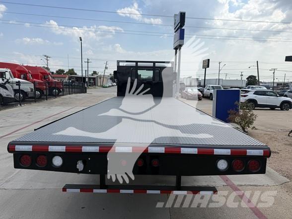 Mack MD6 Бордови