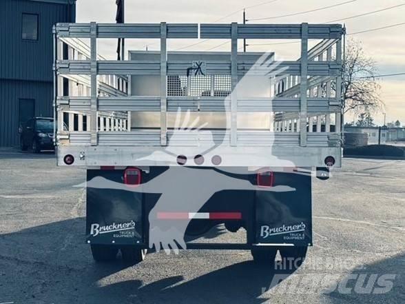 Mack MD7 Строителство - Други