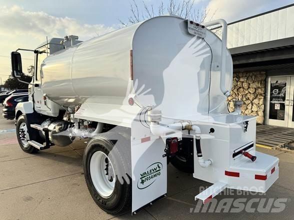 Mack MD7 Цистерна