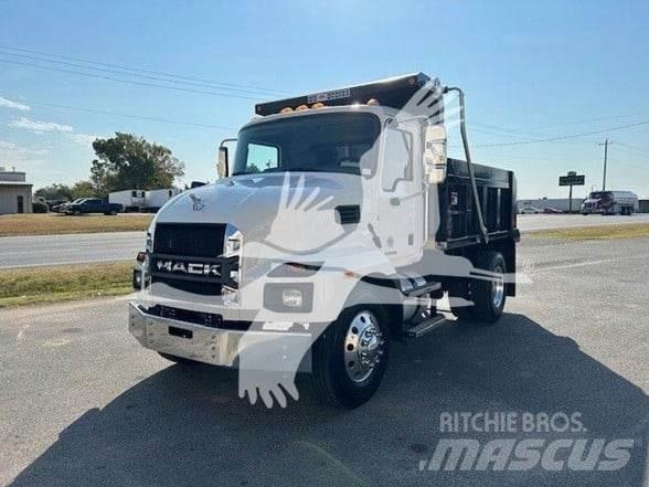 Mack MD7 Самосвал