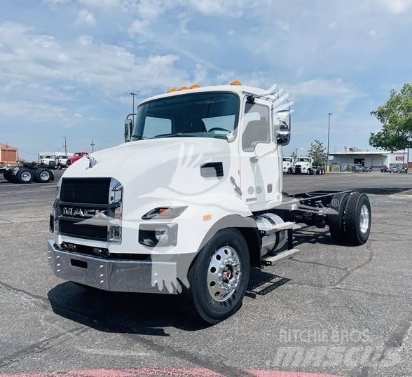 Mack MD7 Шаси кабини