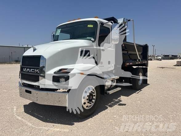 Mack MD7 Самосвал