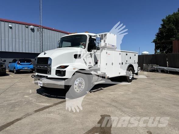 Mack MD7 Строителство - Други