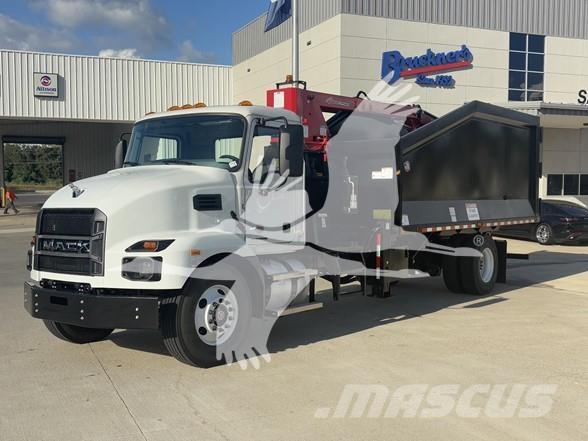 Mack MD7 Строителство - Други