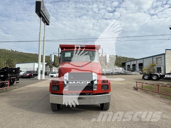 Mack MD7 Самосвал