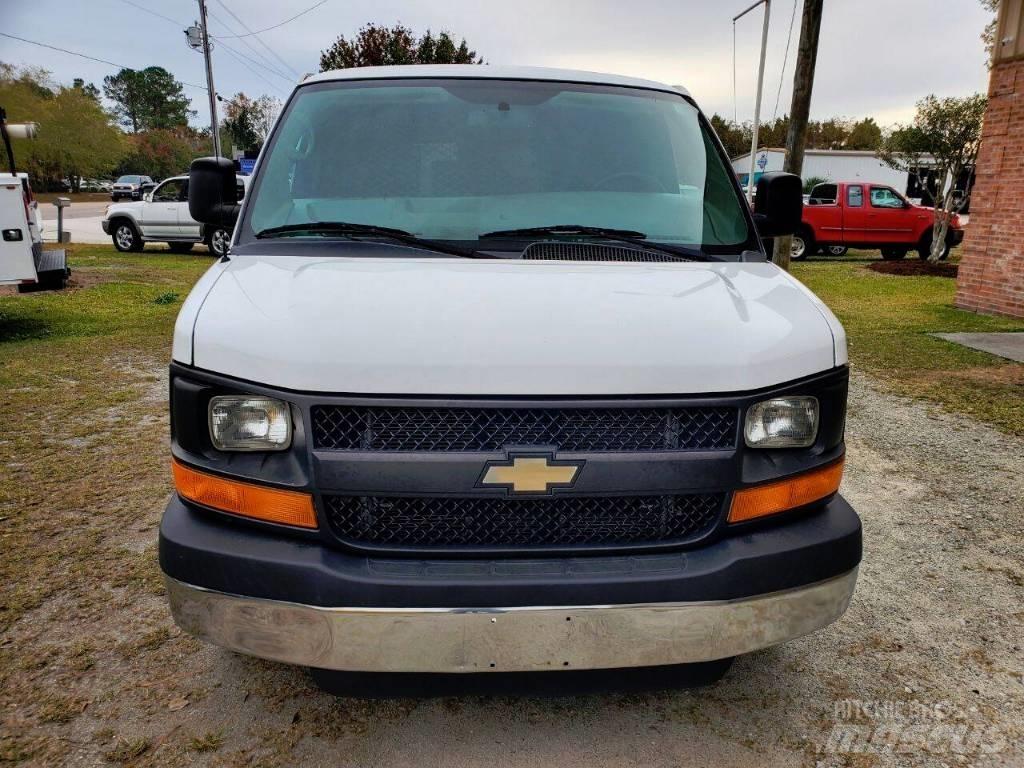 Chevrolet G3500 Ванове за доставки