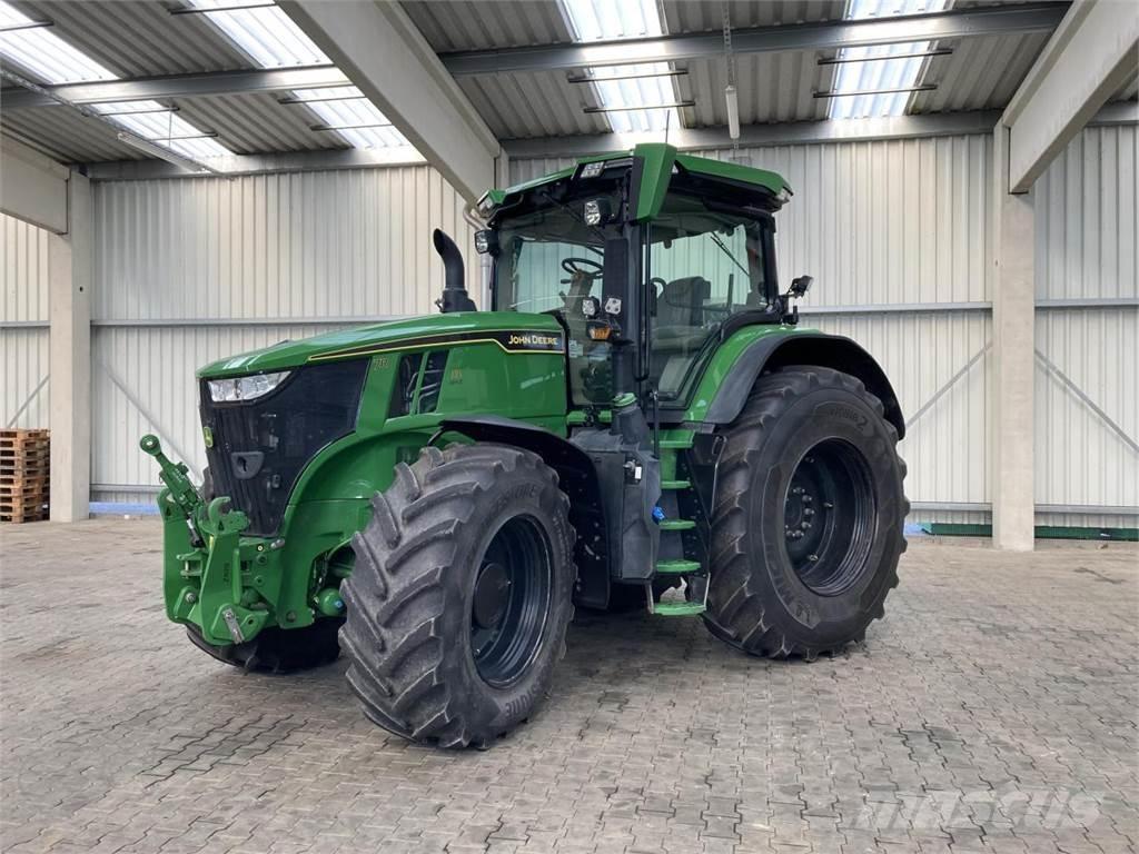 John Deere 7R 310 Трактори