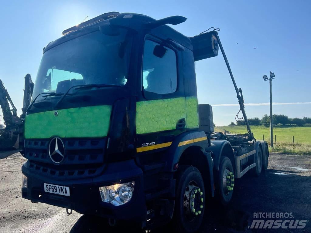 Mercedes-Benz 3240 Камиони с кран с кука