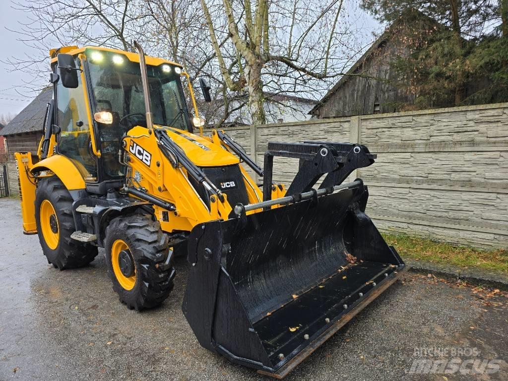 JCB 3CX PLUS Товарач със заден ексватор