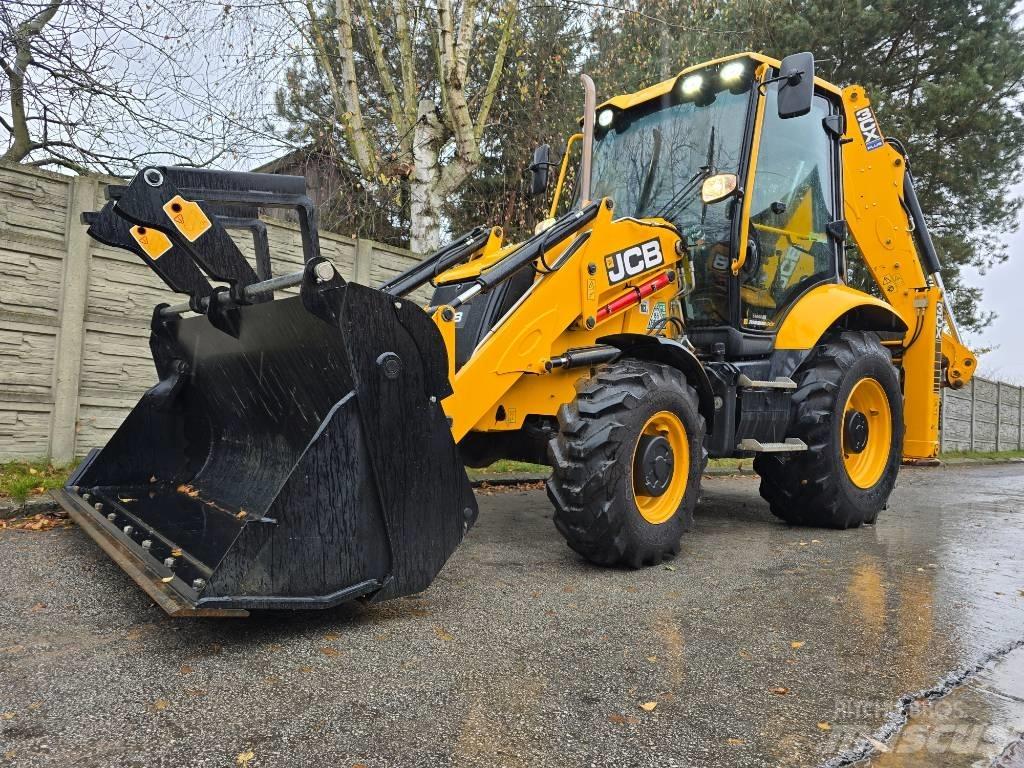 JCB 3CX PLUS Товарач със заден ексватор