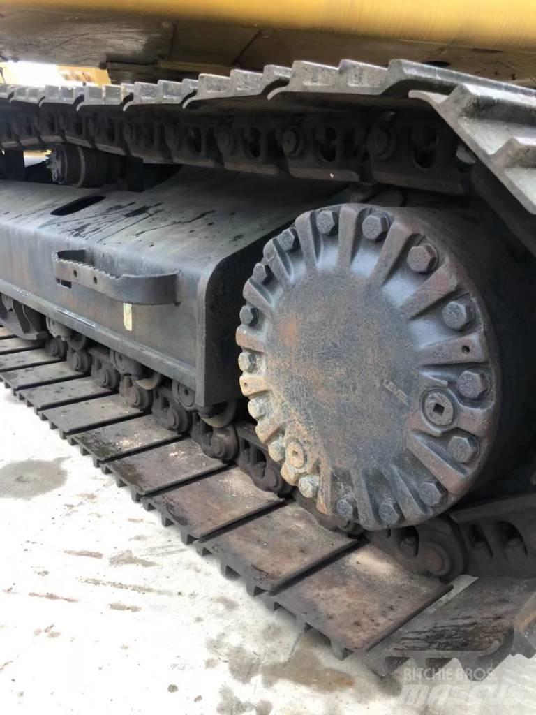 CAT 323 D Верижен екскаватор