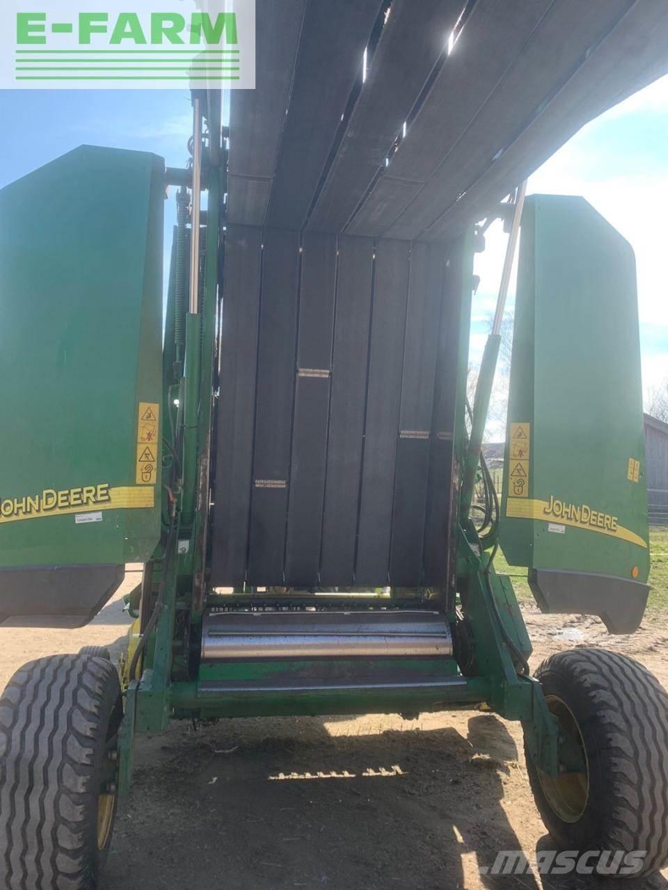 John Deere 592C Балопреси квадратни
