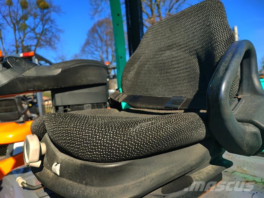 Mitsubishi FD50NT Дизелови камиони