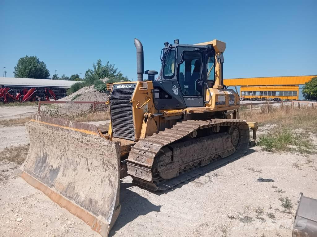 Komatsu D 61 EX-15 Верижни булдозери
