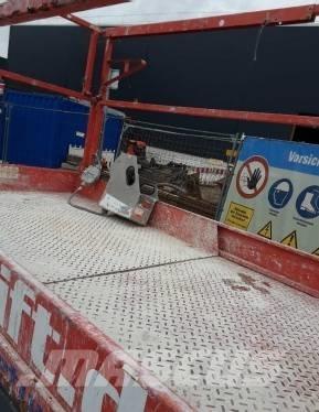 SkyJack SJ III 4632 Ножични работни платформи