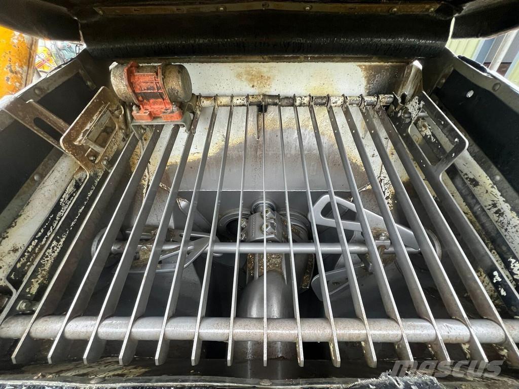 Putzmeister 36-4 Бетонопомпи
