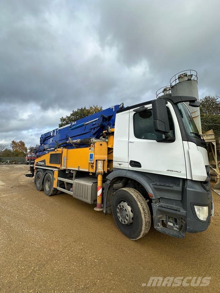 Putzmeister 36-4 Бетонопомпи
