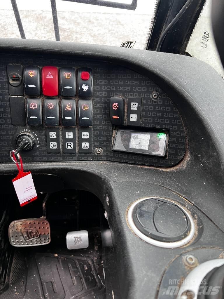 JCB 516-40 Tele Телескопични товарачи