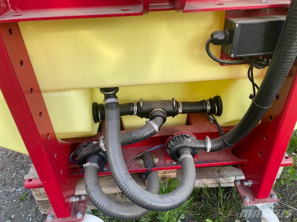 Hardi Mega 12 Навесни пръскачки
