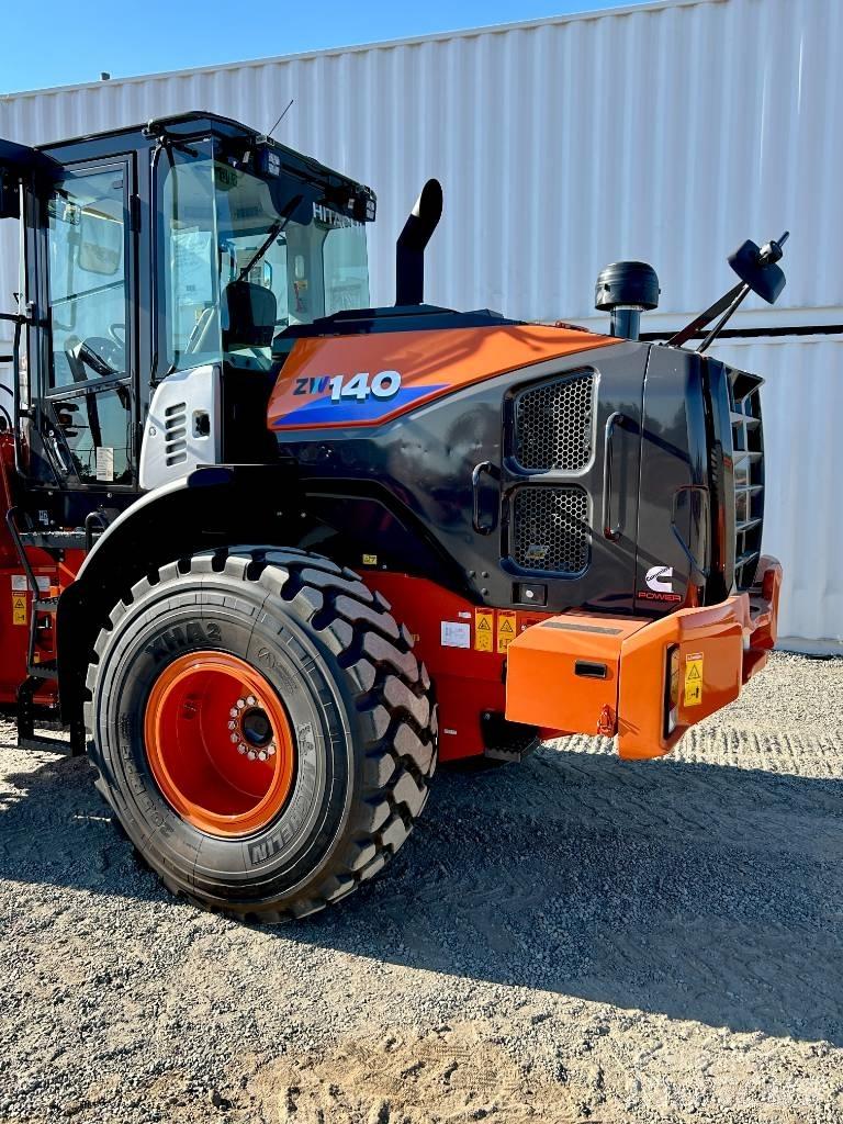 Hitachi ZW140-6 Колесни товарачи