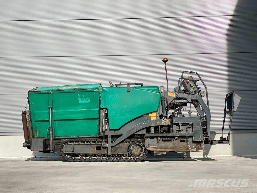 Vögele SUPER 600 Машини за асфалт