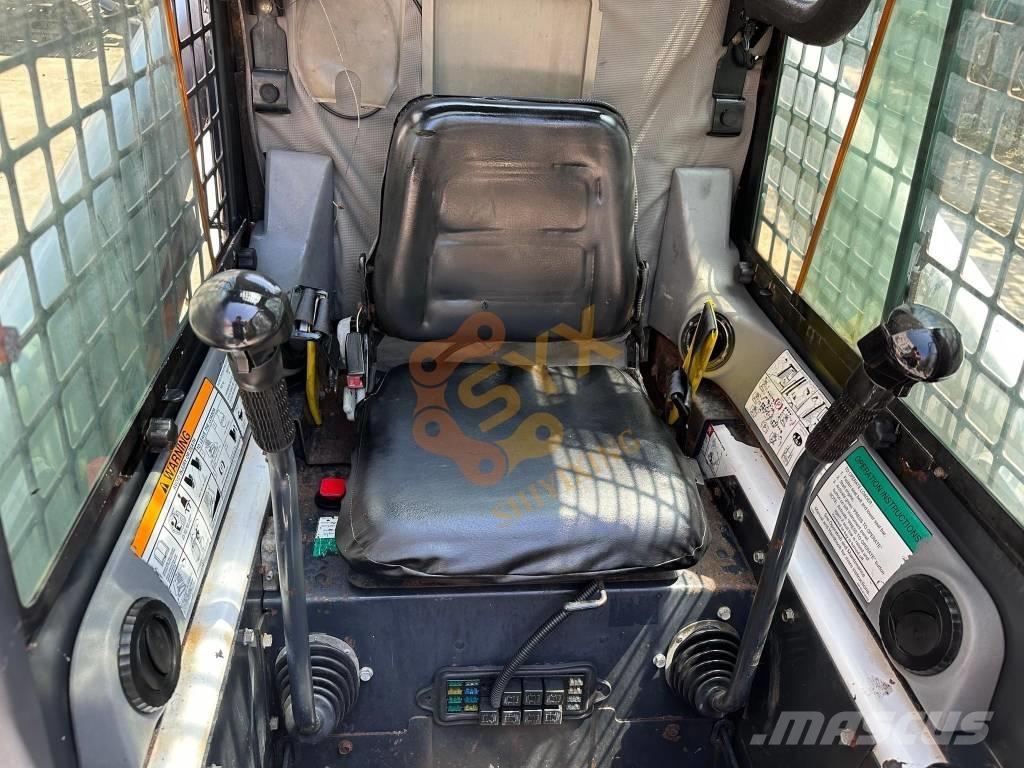 Bobcat 864 Мини товарачи
