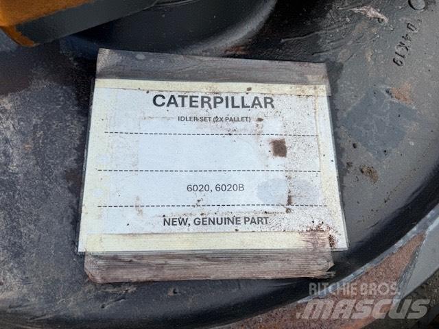 CAT 6020 NEW IDLER Релси, вериги и ходова част
