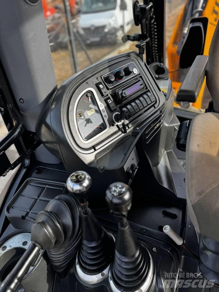 JCB 3CX CONTRACTOR Товарач със заден ексватор