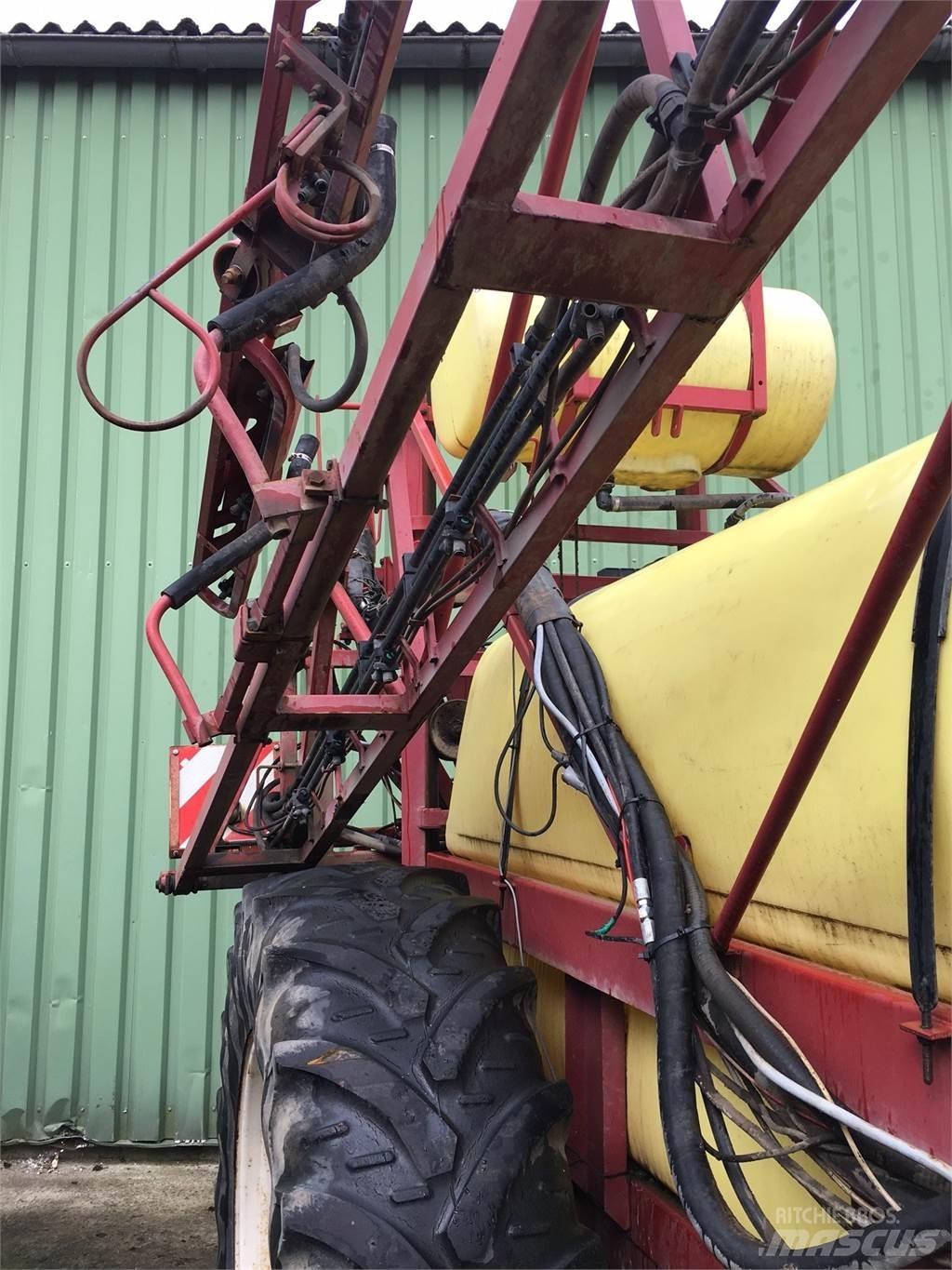 Hardi 3500 Прикачни пръскачки
