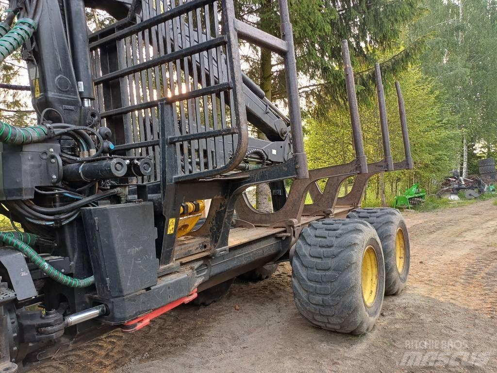 John Deere 1010E Форуардери