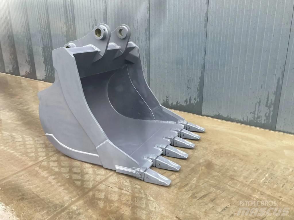 Komatsu PC390 Кофи