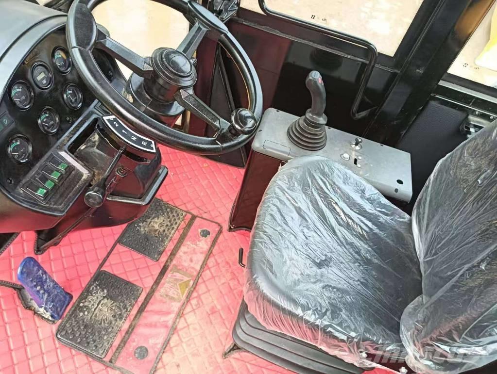 CAT 966 H Колесни товарачи