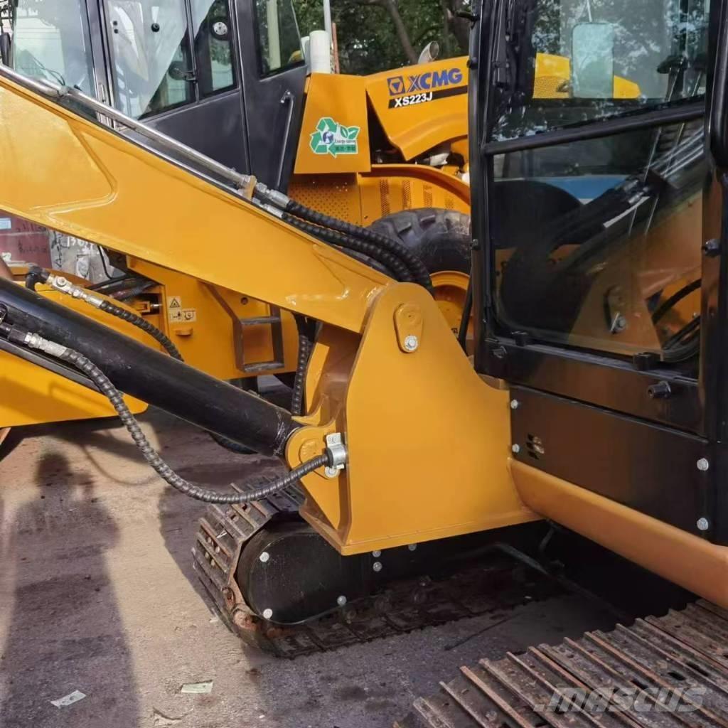 CAT 306E2 Средни екскаватори 7т - 12т
