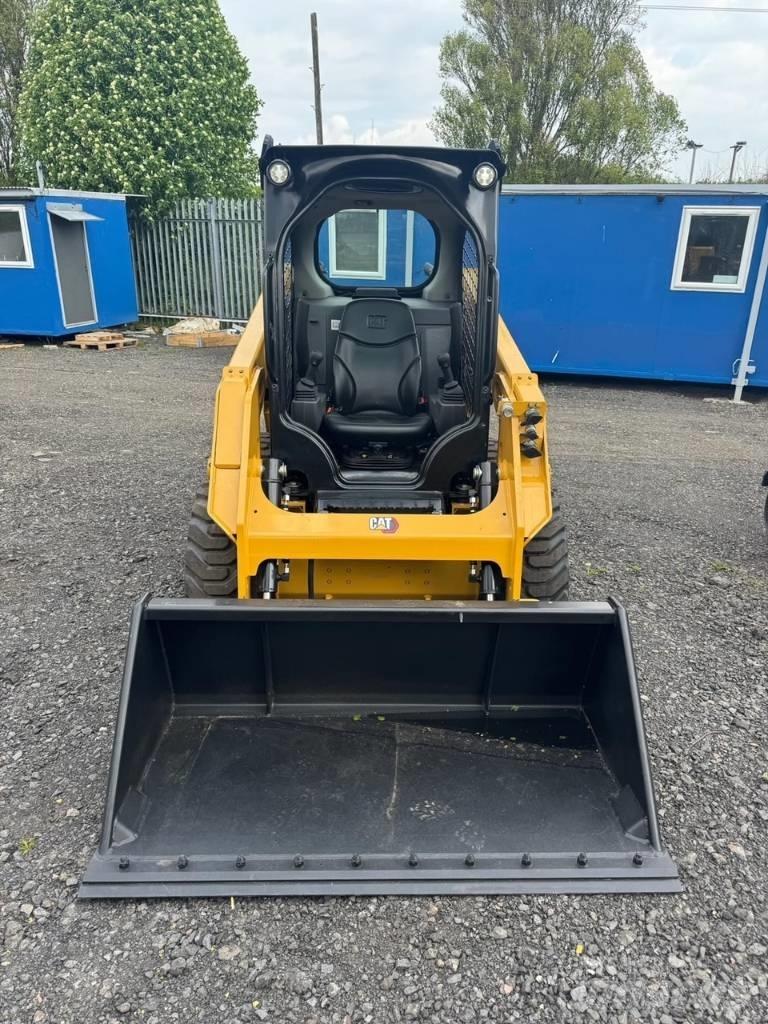 CAT 226D3 Мини товарачи
