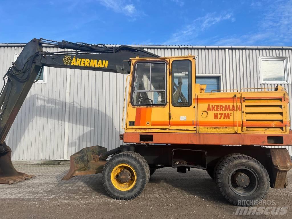  Aakermann H7M Колесни екскаватори