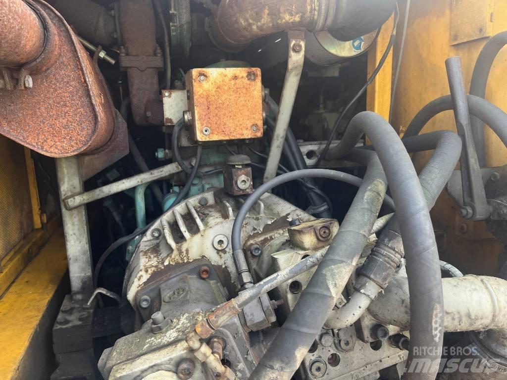  Aakermann H7M Колесни екскаватори