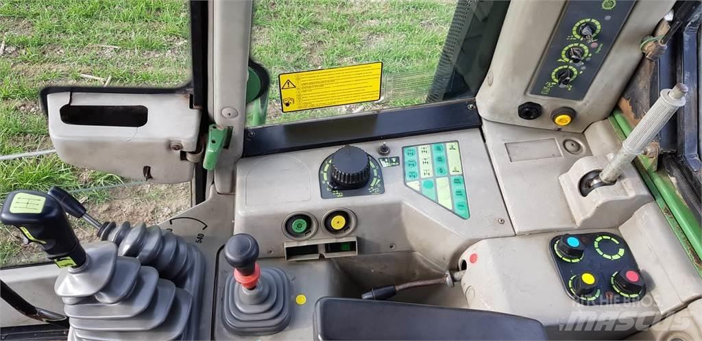 Fendt Xylon 520 Трактори